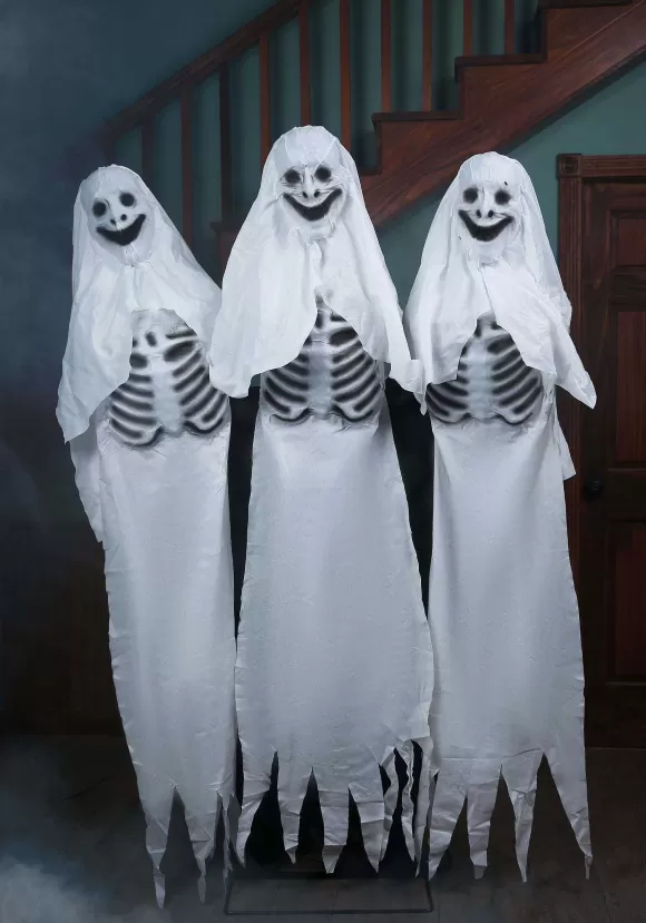 Online Forum Novelties, Inc 6 Ft. Animatronic Ghostly Trio Decoration